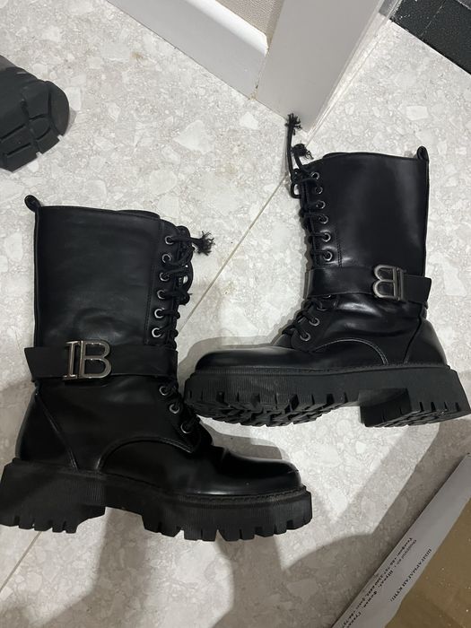 Продам зимние сапоги