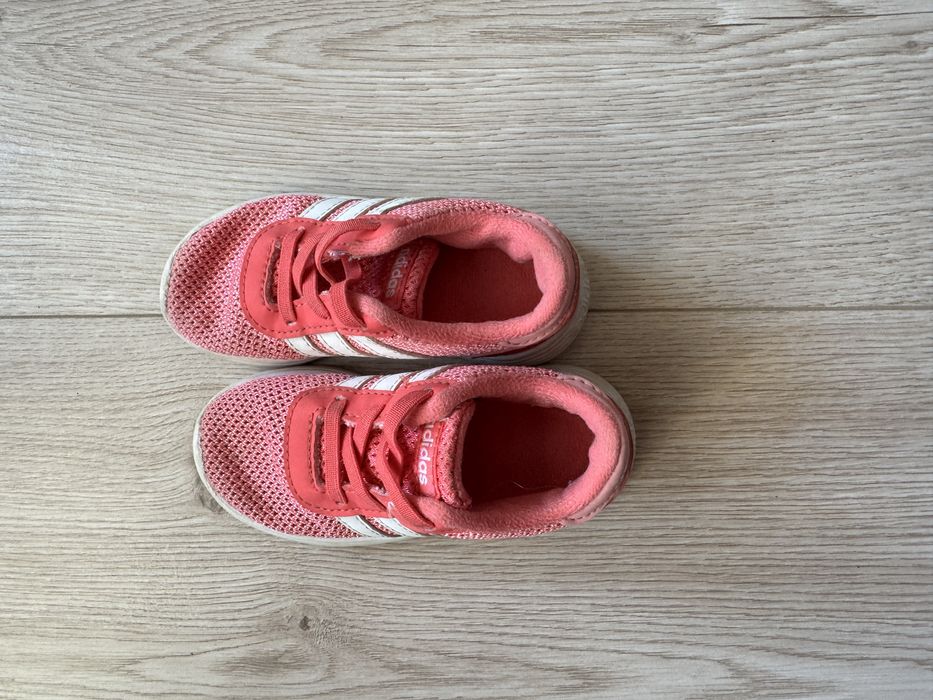 Детско маратонки адидас,adidas