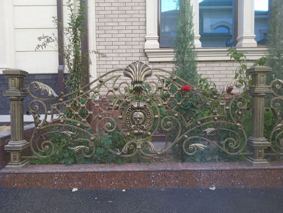 Качественные перила, ограды, ворота, навесы. Любая сложность и стиль.