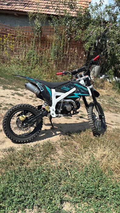 Vând cross 125 pro