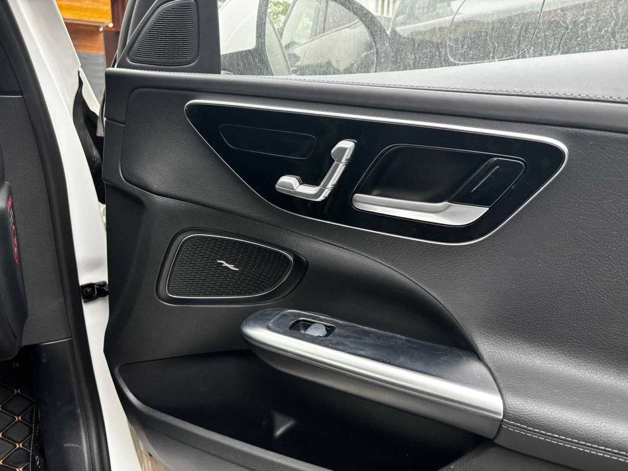 Mercedes-benz C 260 L 2022 года