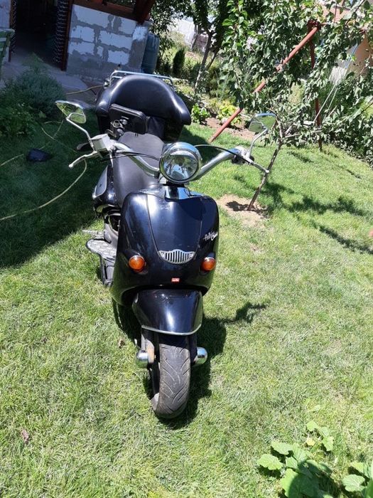 Aprilia hbana castum
