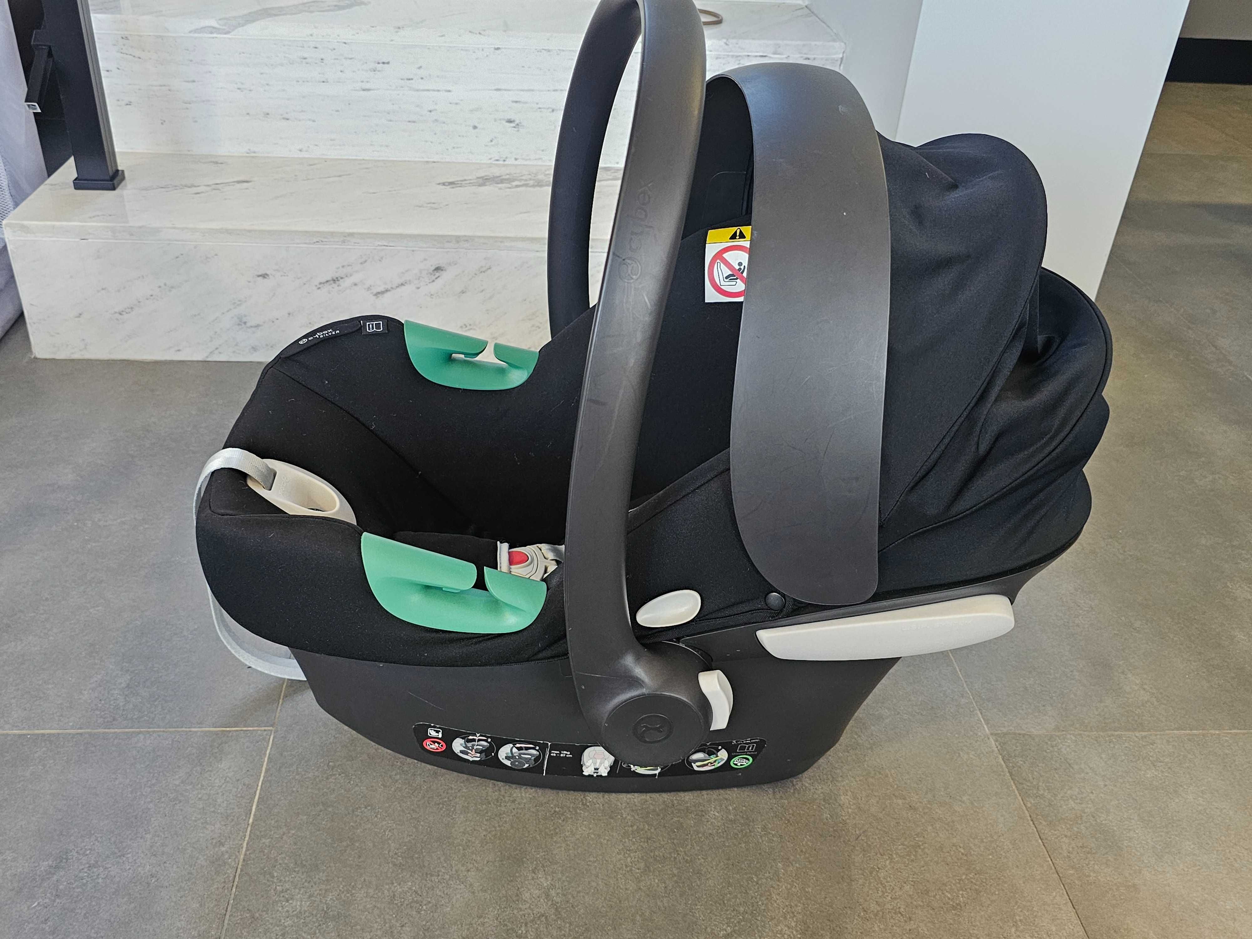 Столче/Кошница за кола Cybex Aton B2 i-size. Це