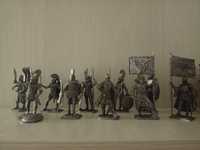 Продам оловянных солдат 1:34 54 мм, рыцари Тефтонци, Греки,Рим,Руссечи