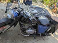 Motocicleta cu ataș IJ 350