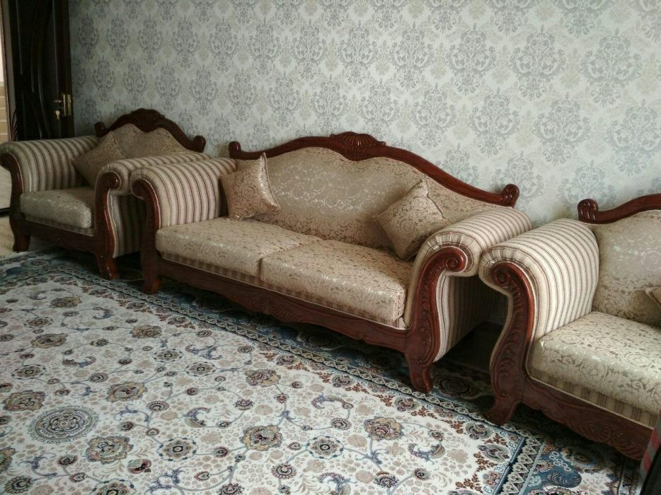 Реставрация мягкой мебел/диван кресло пуфик кухонные уголки стулья .