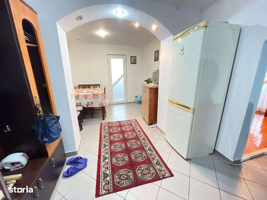 Apartament 2 camere, doua balcoane, Zona Nord, Bacau