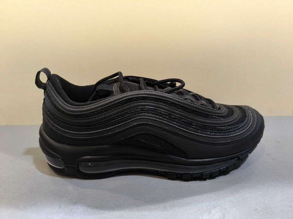 Nike Air Max N39,40,40,5.Mаратонки с камери.Нови.Оригинал.