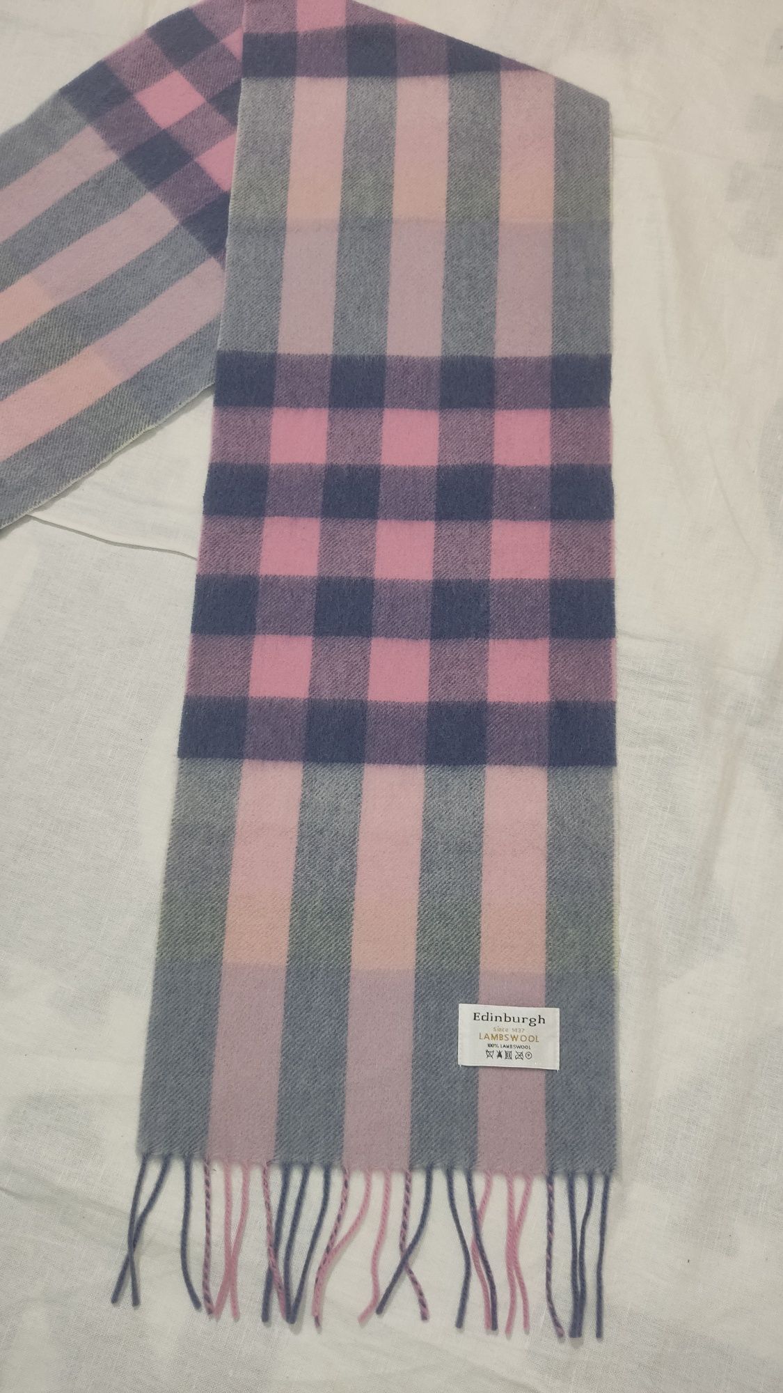 Fular Edinburgh Scotland  Pure Lambswool 100% lana fina scarf șal