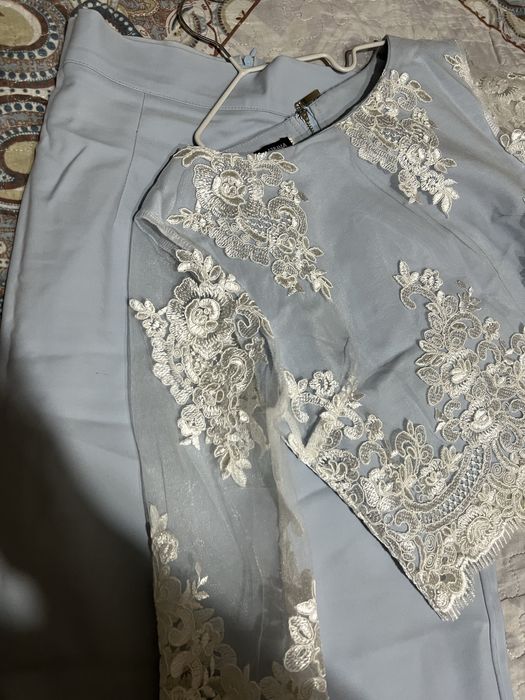 Двойка юбка и блузка