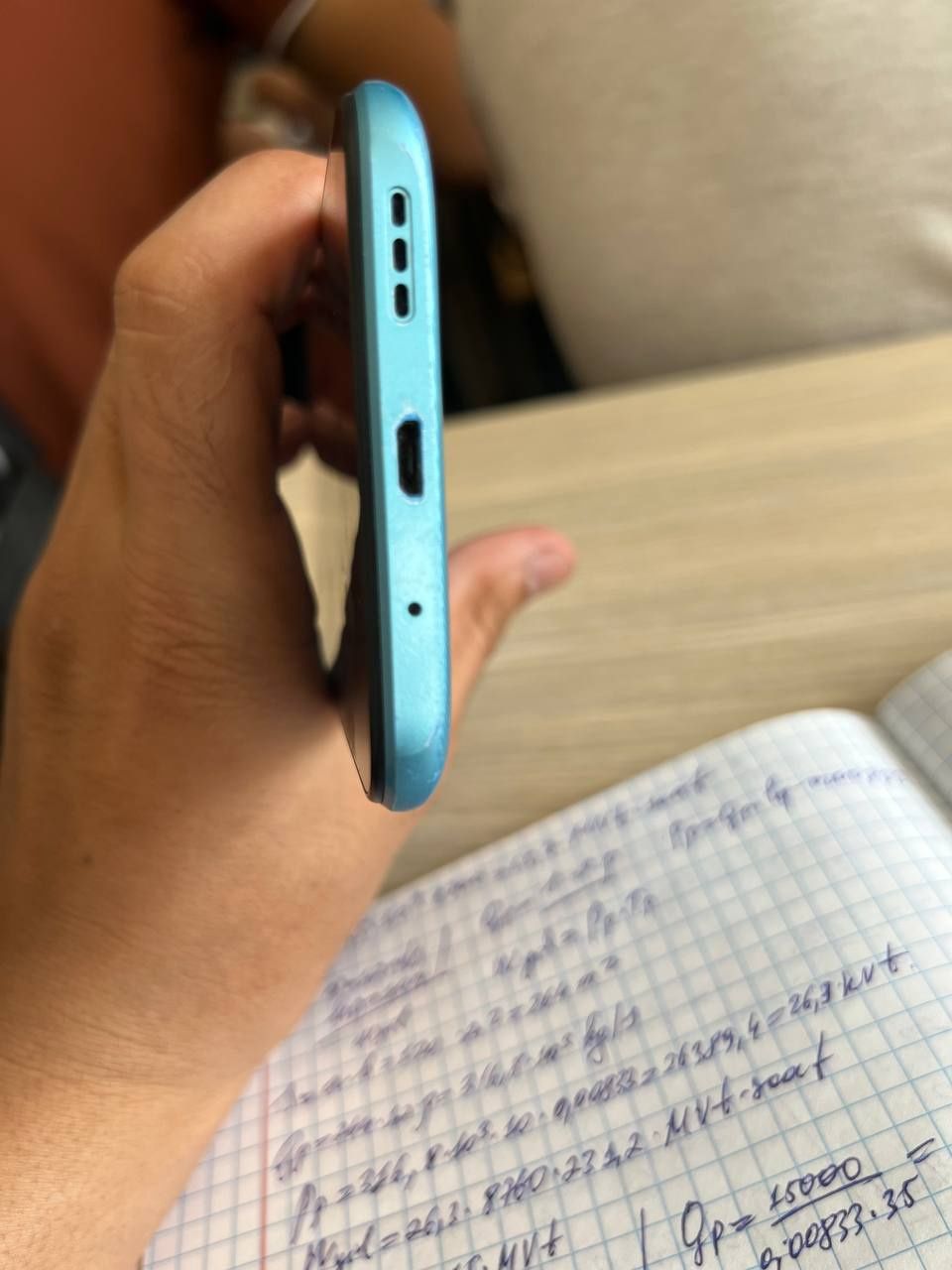 Redmi 9 a xotira 32 narx 450ming xolat zoʻr