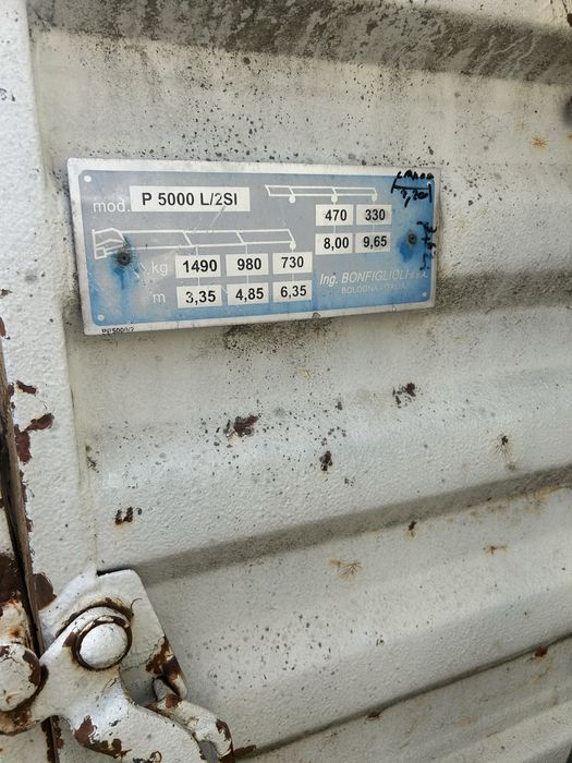 Iveco Eurocargo 10t 150cp basculabil cu macara ,schimb cu toyota hilux