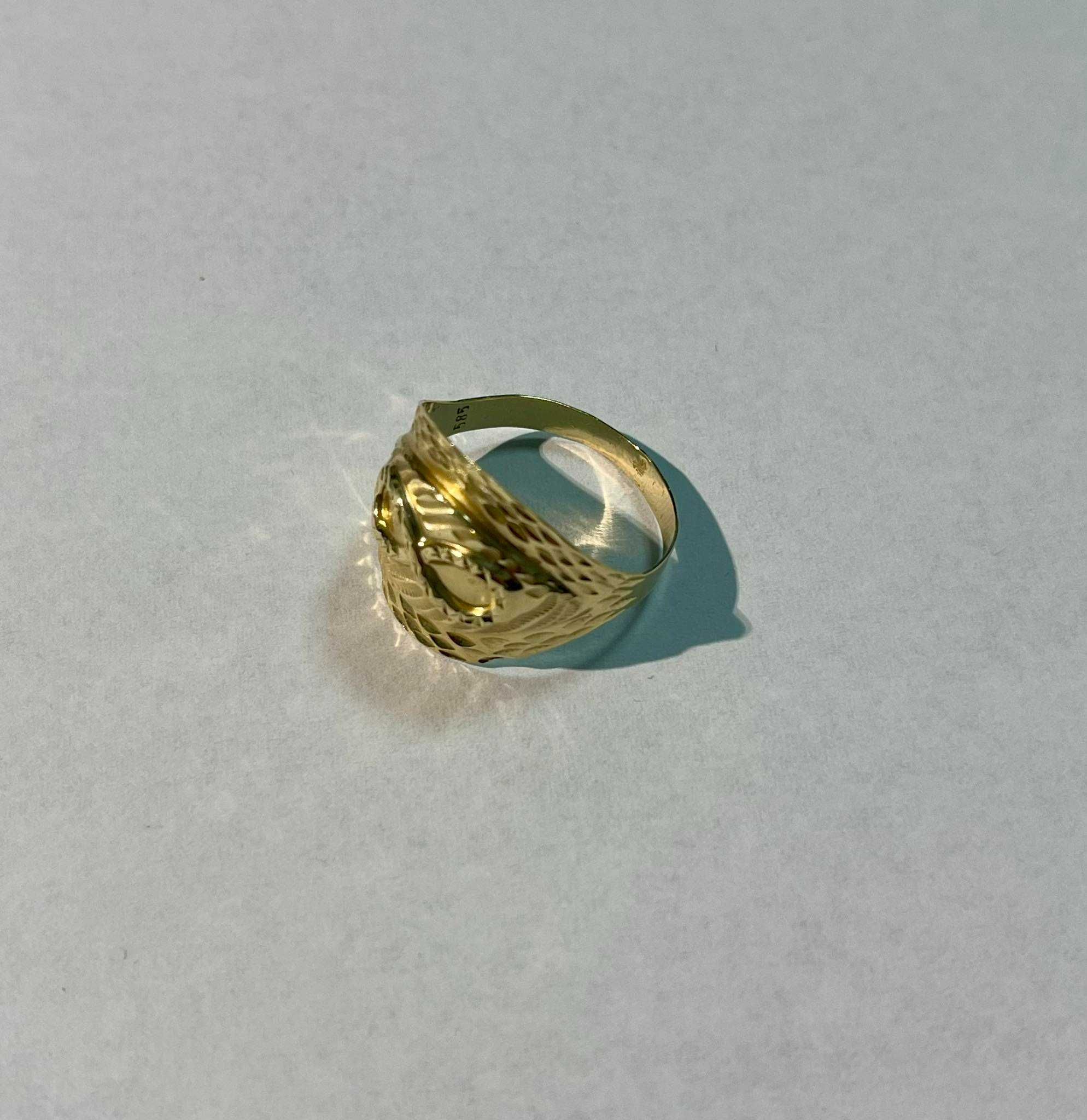!!!НОВ!!! Златен пръстен 1.65гр 14К-97 лв/гр
