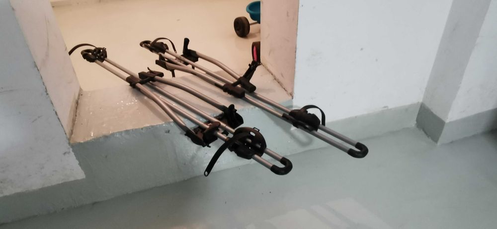 Pachet suport biciclete Thule FreeRide 532, 2 buc,pe bare transversale