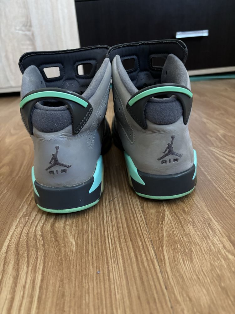 Jordan marimea 38,5