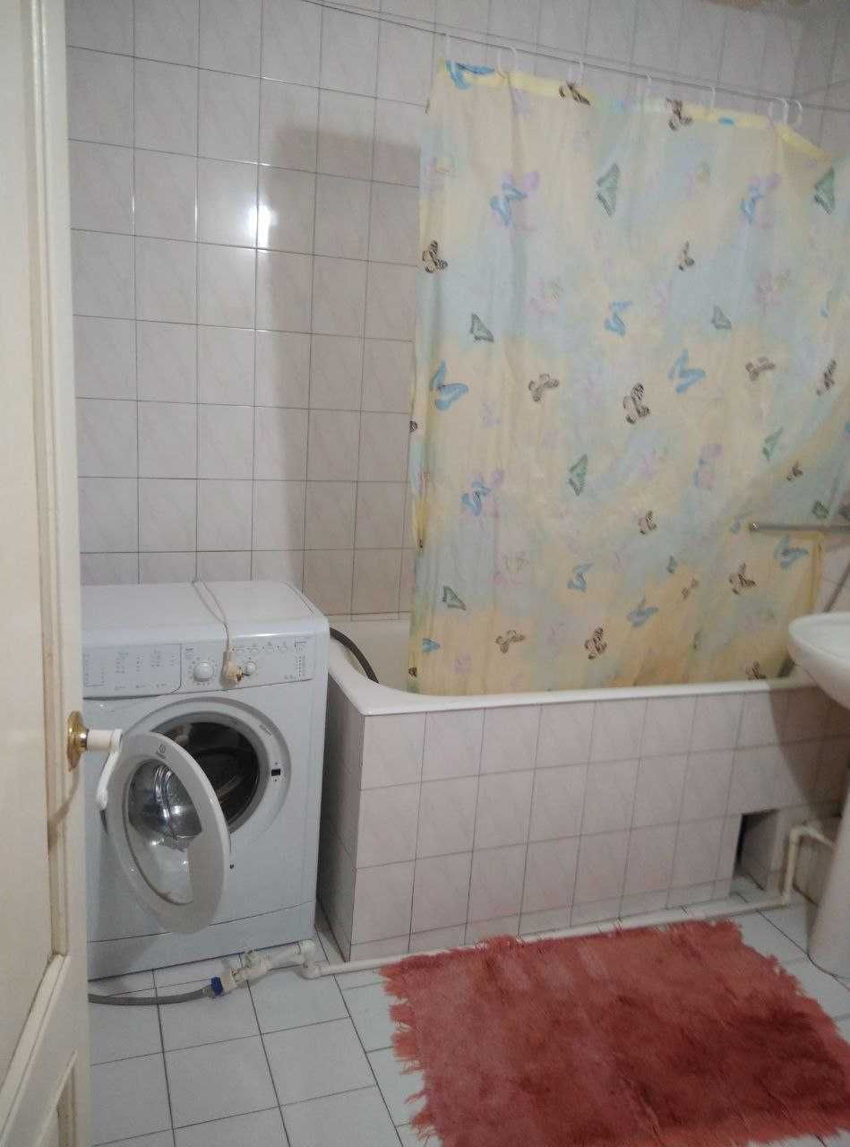 Сдаётся в долгосрочную аренду 3-х комнатная квартира
