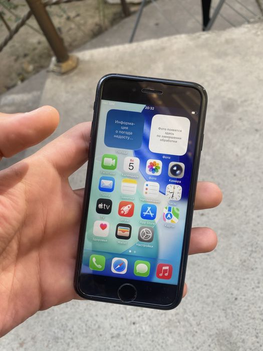 iPhone SE 2020 64Gb RU/A