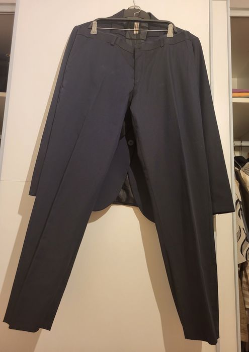 Costum Zara barbati, purtat o singura data, marimea M