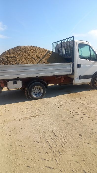 Piatră concasată criblură curată diferite mărimi Nisip sort balastru