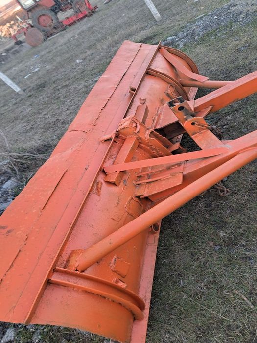 Двигател за Болгар ТК-80, бака за масло за Юмз ,гребло за болгар