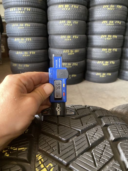 Anvelope iarna 235/50/18 Pirelli Sottozero 3 235 50 18 R18