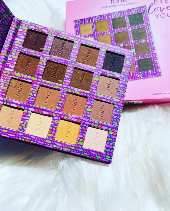 Palete/truse fard pleoape/iluminator/blush