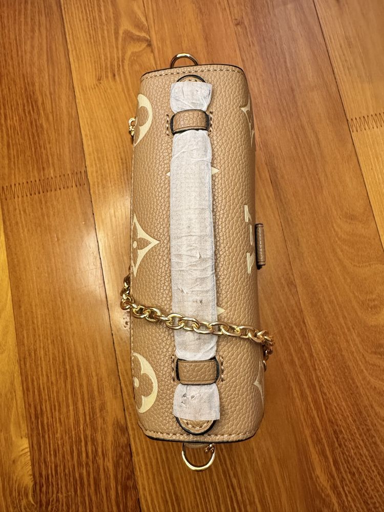 Дамска чанта Louis Vuitton
