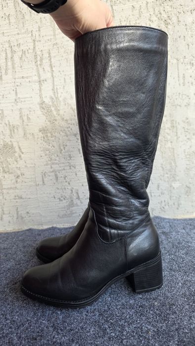 Зимние кожанные сапоги