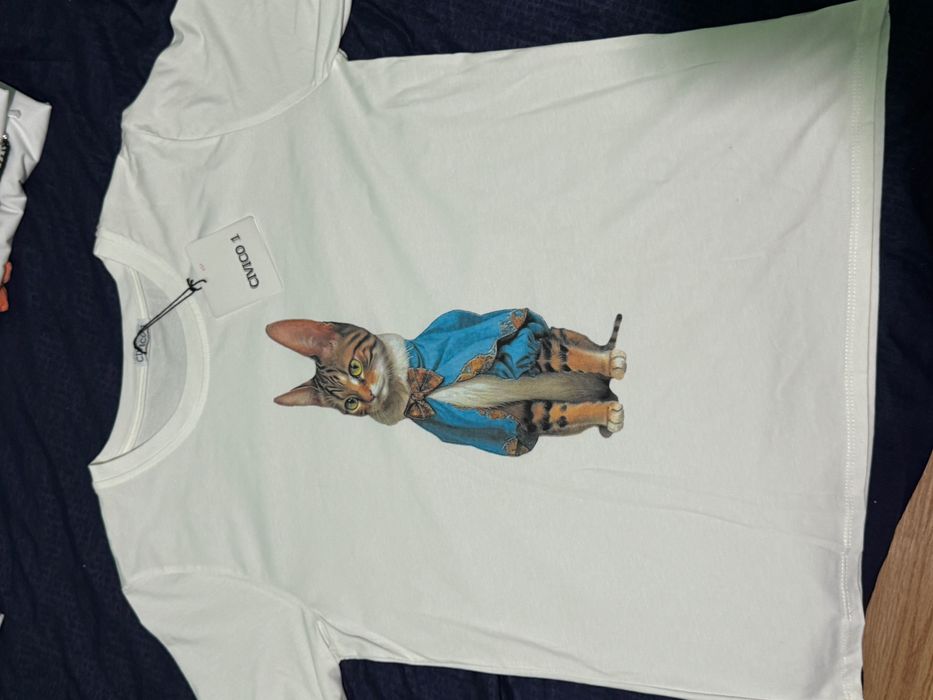 Tricouri damă,noi cu etichetă,mărime universala