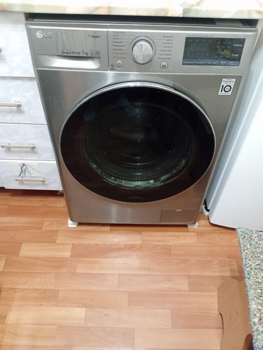 Продам стиральную машину