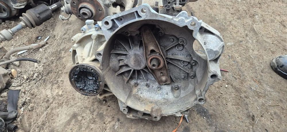 Cutie viteze manuala Vw Golf 6 1.4 TSi benzina cu turbina 6+1 trepte / 6 trepte ES GX2 0AJ301103A1 6X2