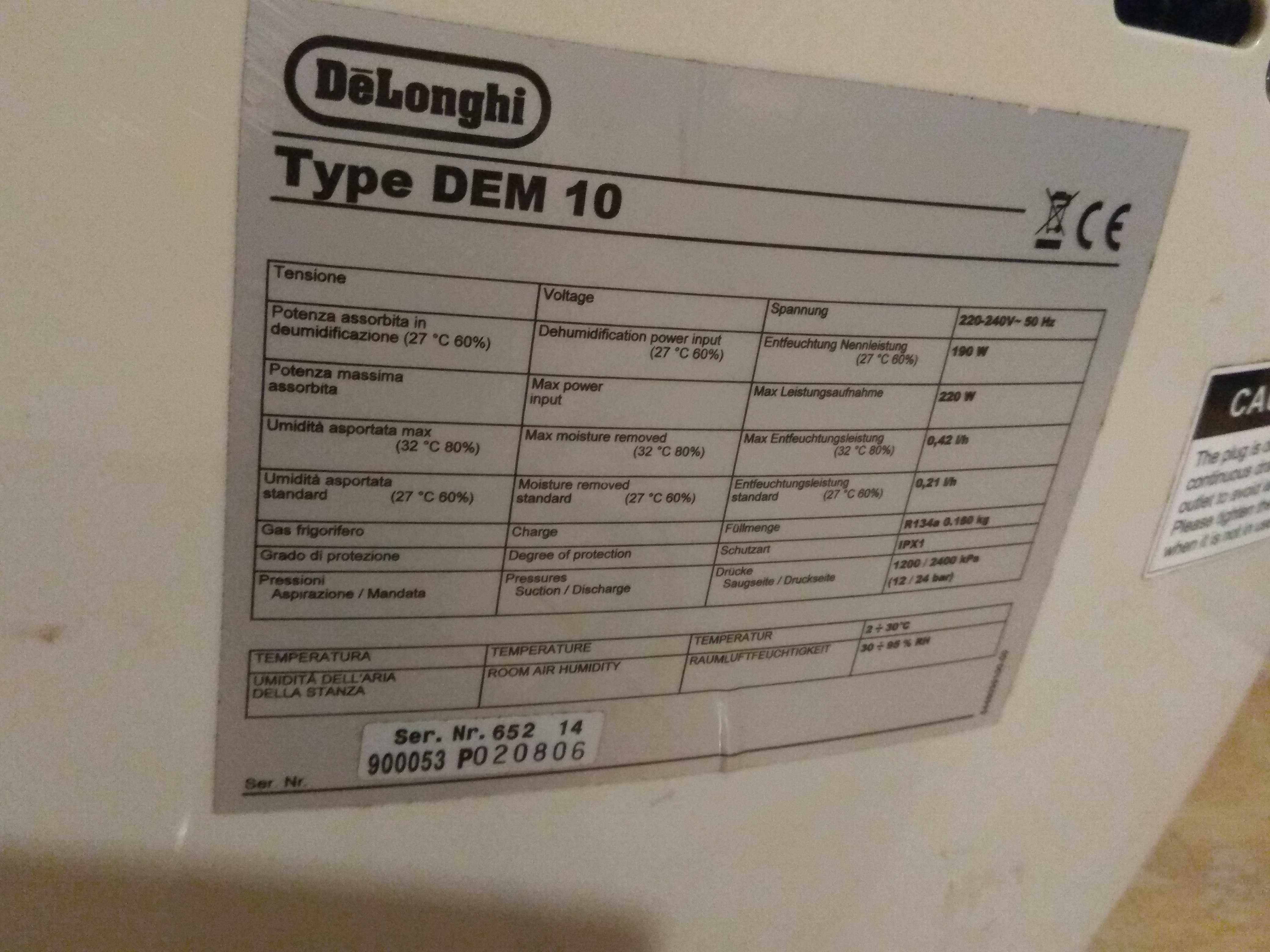 Влагоабсорбатор Delonghi type dem 10