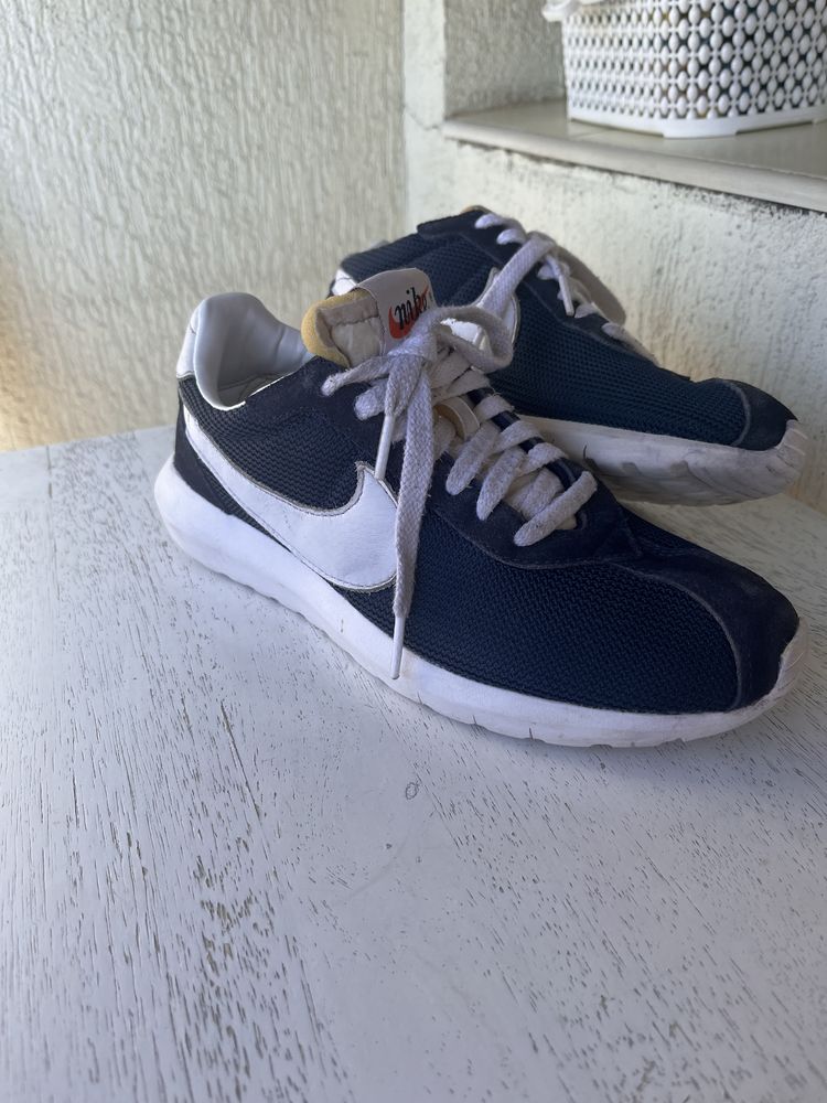 Nike original дамски маратонки 39 номер