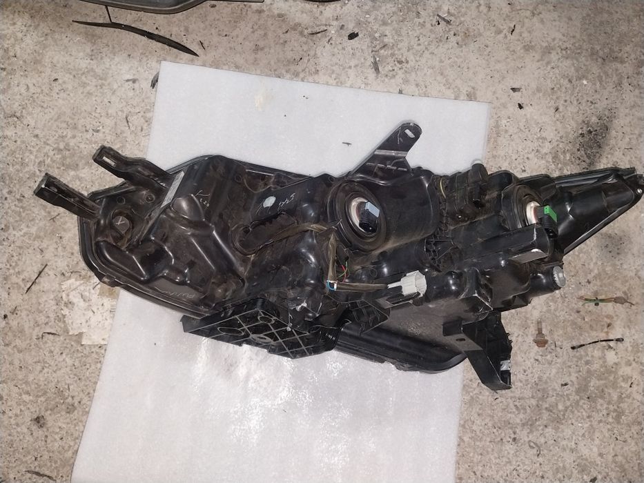Десен фар Nissan Qashqai