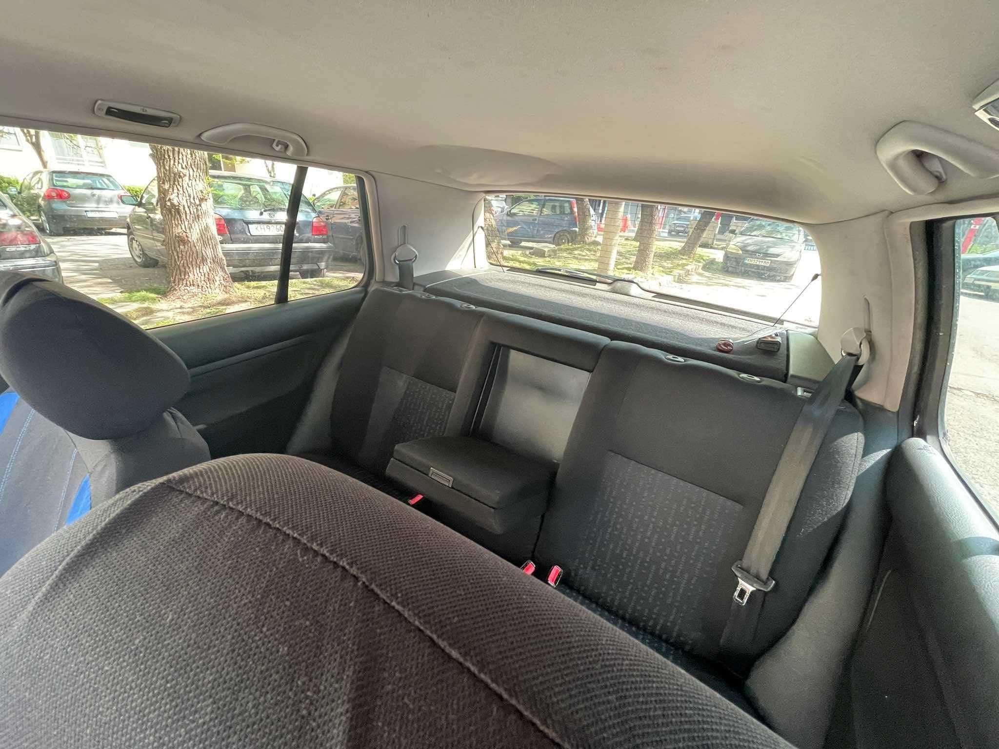 Продавам VW Golf 4 – 1.9 TDI - черен металик