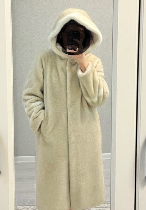 Продам эко шубу ……