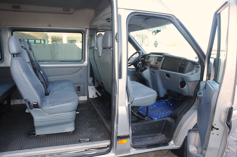 FORD Transit Maxi 8+1 locuri 2012 2.2TDCi 140CP E5 6 trepte AC Webasto