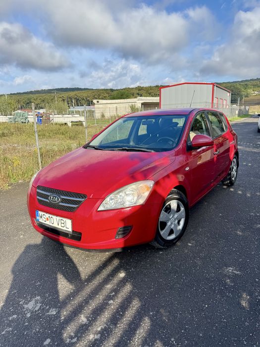 Kia Ceed 2008 1.4 +GPL  garantie  2034  itp nou227km 110 caii