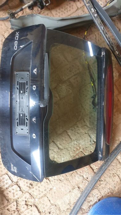Пета врата за volvo xc60 багажник