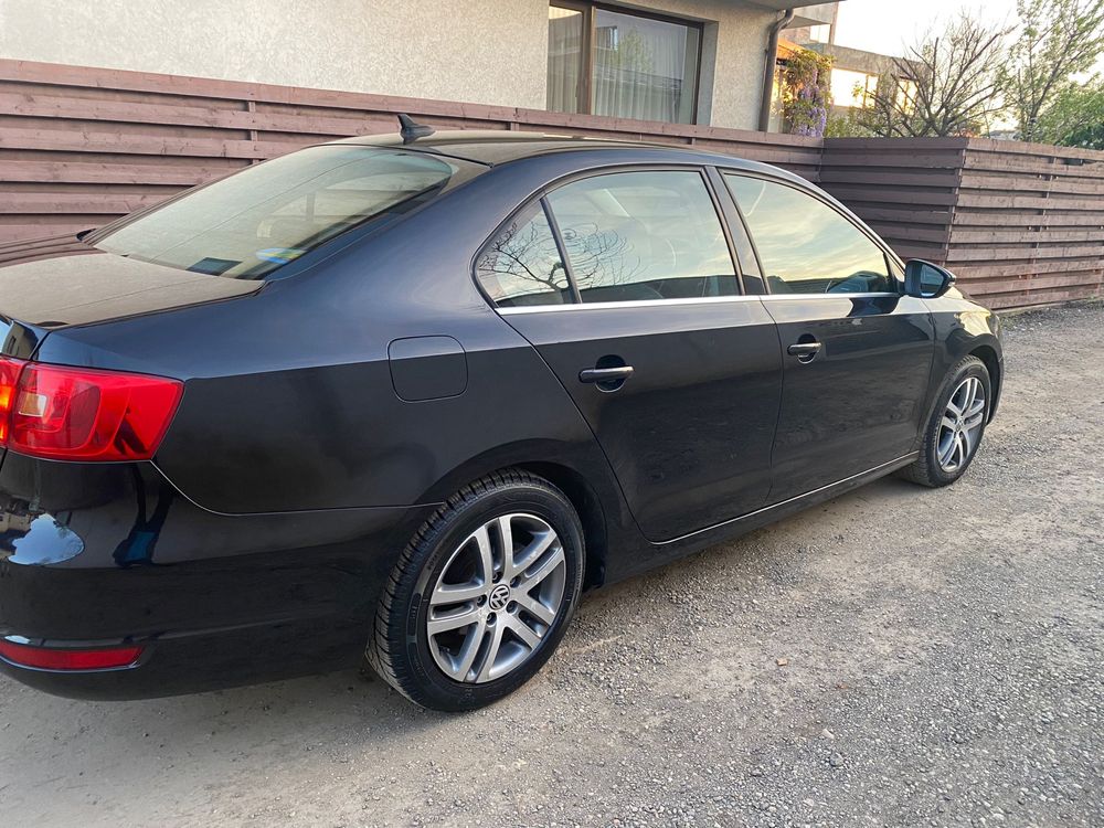 Volkswagen Jetta 2012