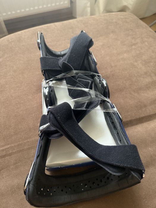 BauerFeind SecuTec Genu orteza