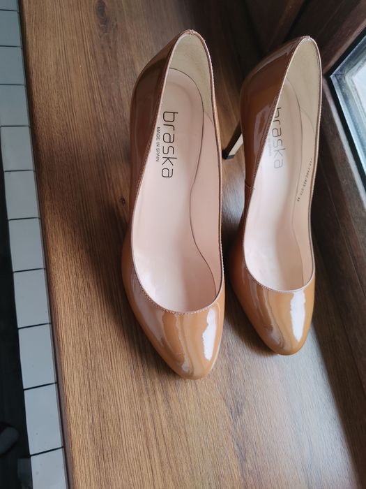 Распродажа Фирменной женской обуви.