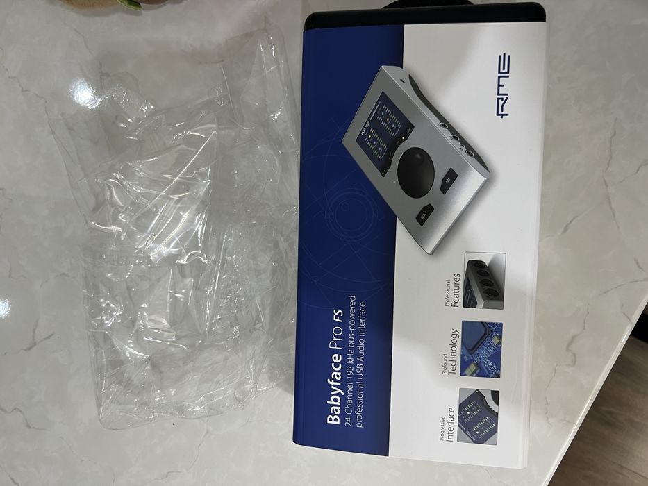 Продам или обменяю (аудиокарта) RME Babyface Pro FS