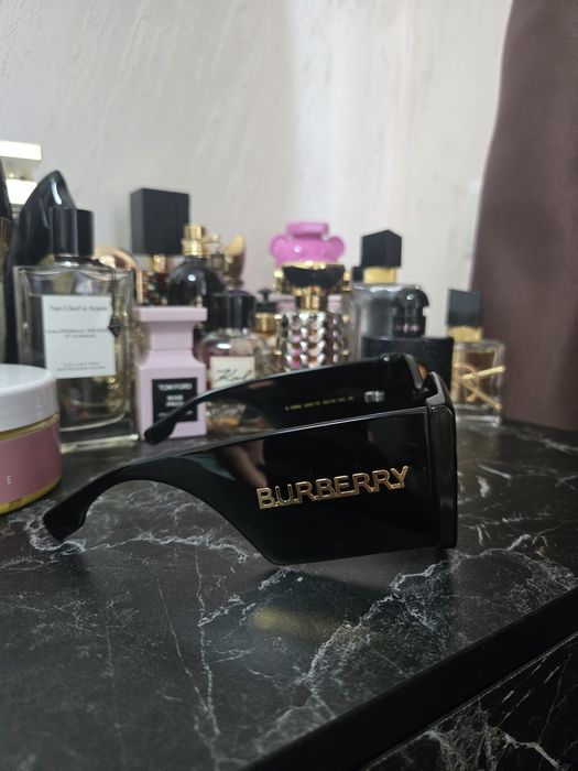 Оригинални очила Burberry