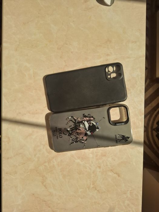 Продаю чехол на 11 pro max,xs max,A55