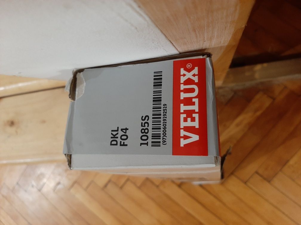 Rulou velux F04, pentru geam, fereastra