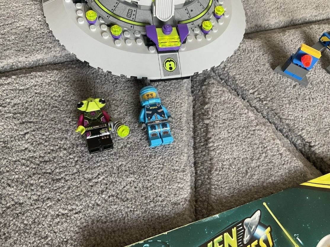 Lego Alien Conquest