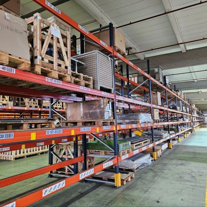 Rafturi metalice industriale 33x6