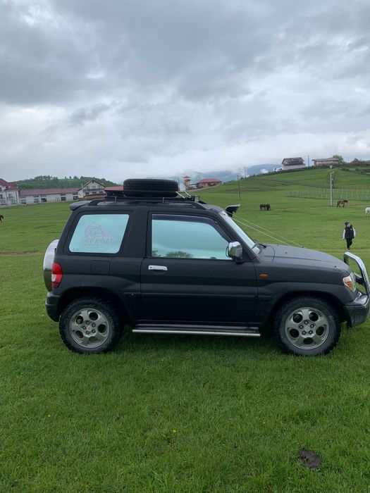 Mitshubishi Pajero Pinin