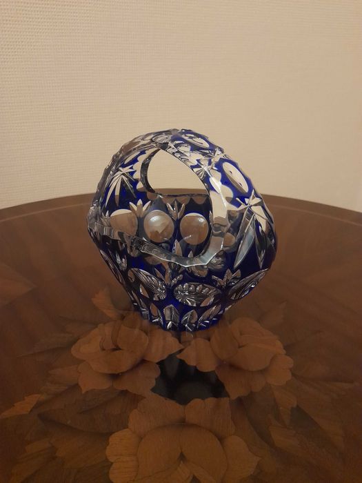 Немецкая хрустальная корзинка
